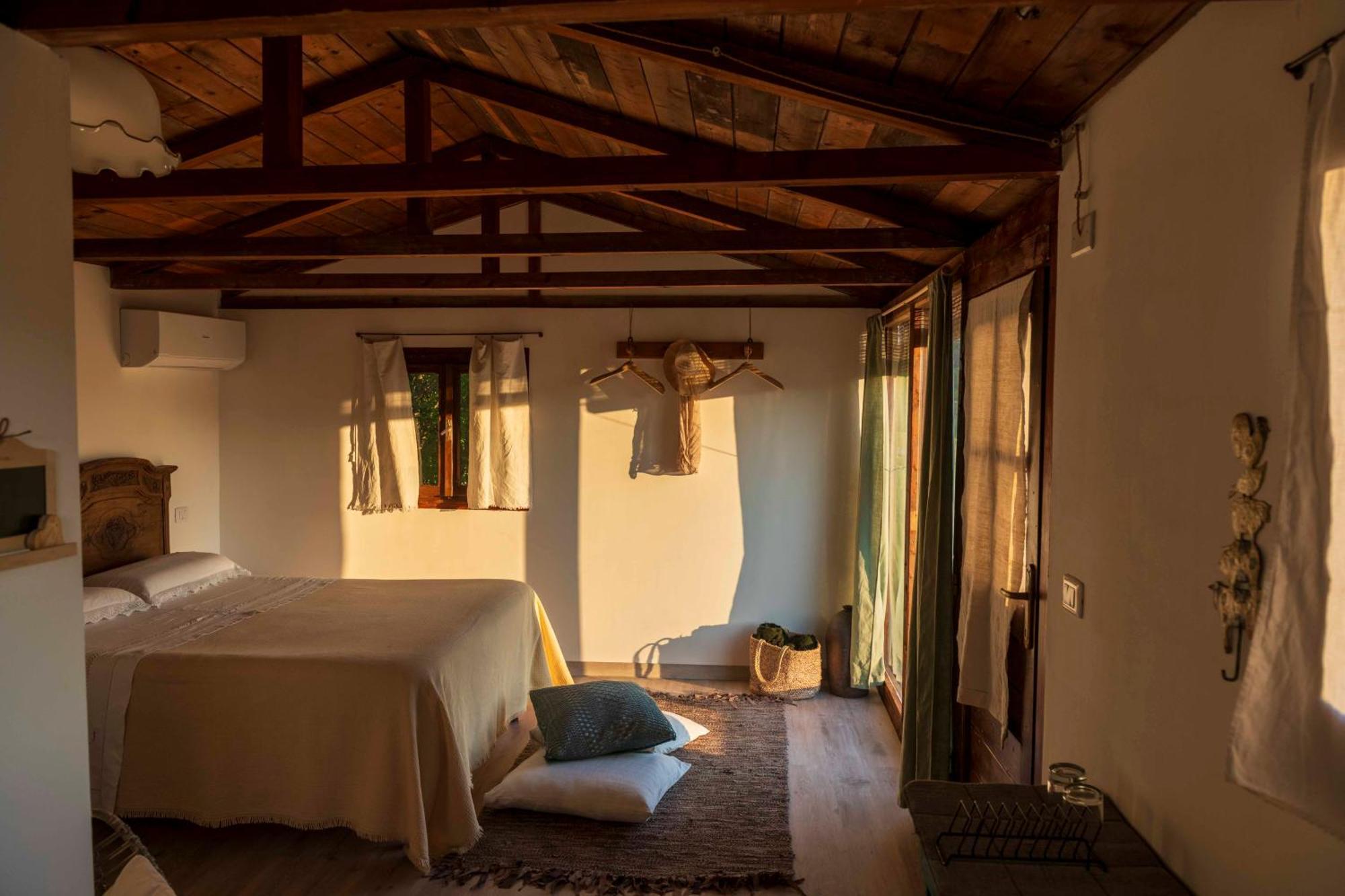 Le Bumbarelle Bed & Breakfast Tavoleto Ngoại thất bức ảnh