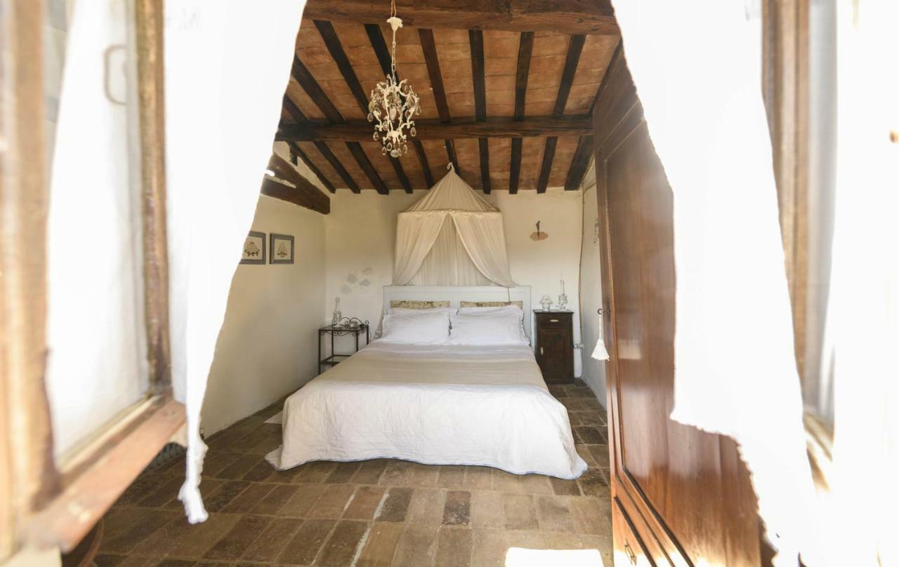 Le Bumbarelle Bed & Breakfast Tavoleto Ngoại thất bức ảnh